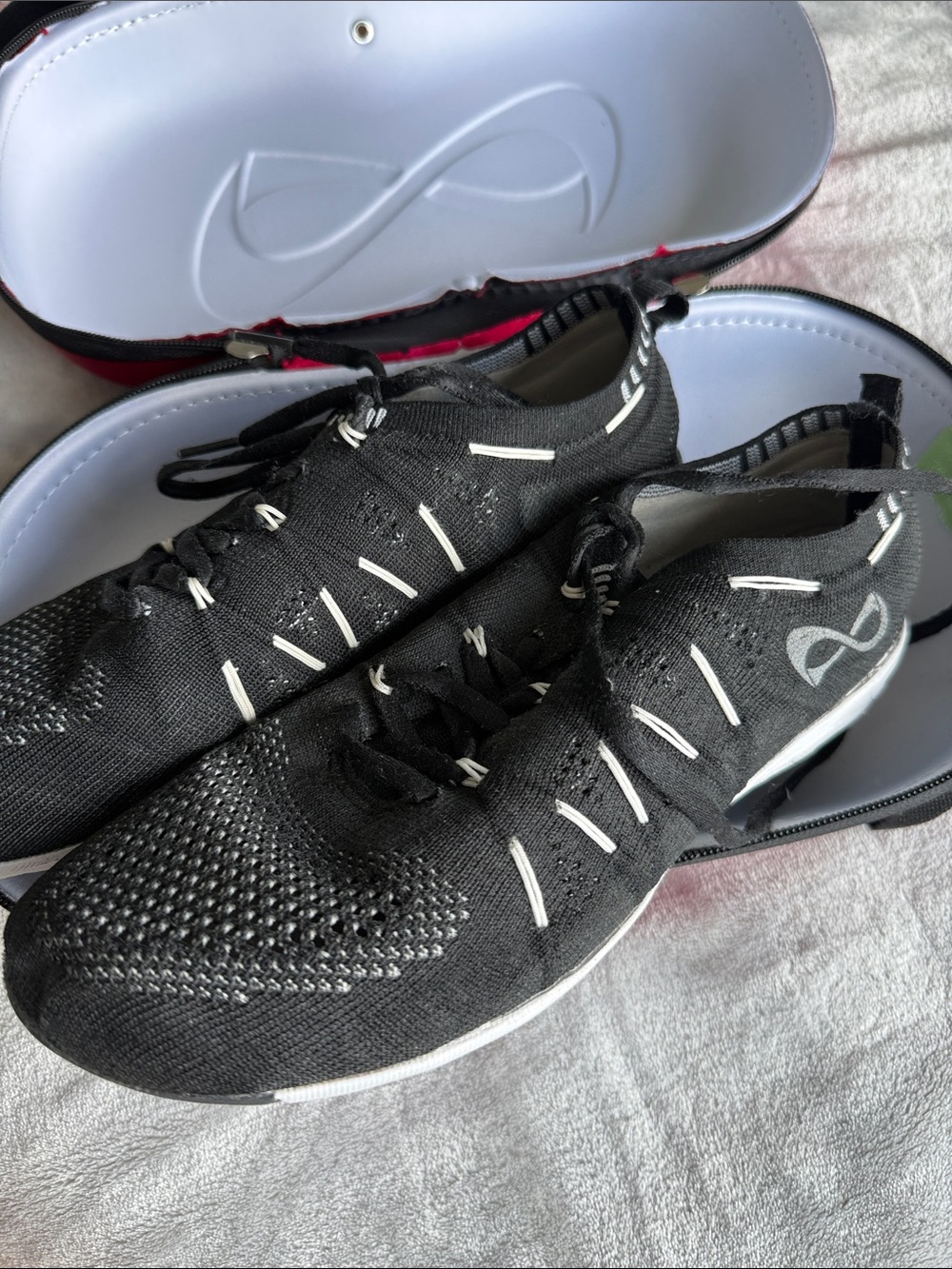 NFINITY Black Knit Women's Sneakers with White Accents